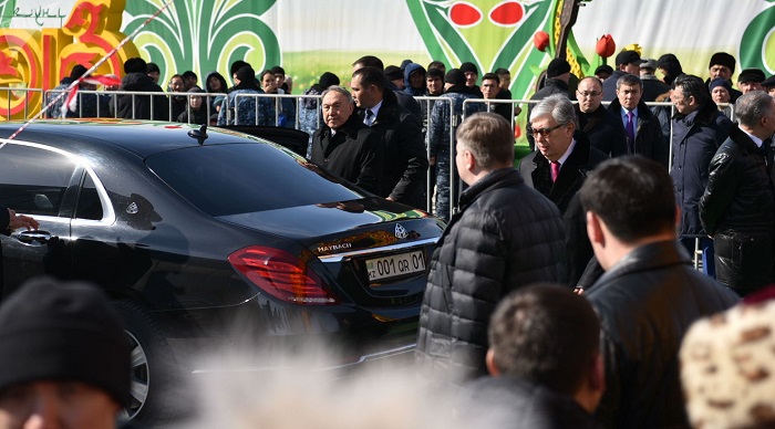 Президенттердің көлігі: Назарбаев пен Тоқаев қандай көлікпен жүреді