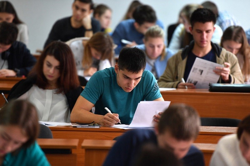 Қазақстанда бұдан былай білім грантын несиеге алып оқуға болады