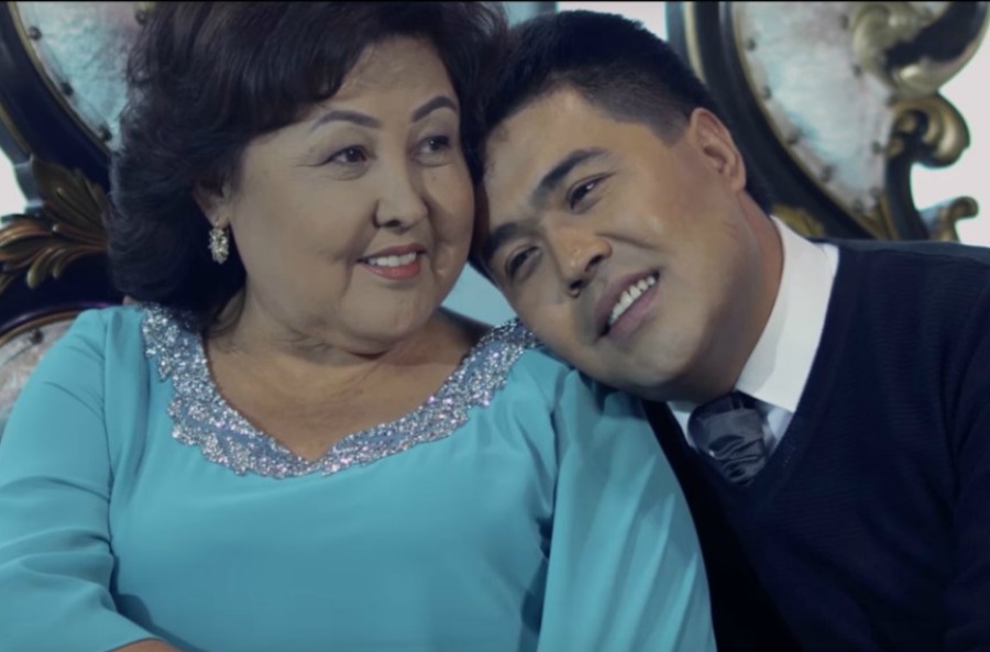 Жігіт бұрынғы ғашығын кетер алдында вагиналды жыныстық қатынасқа түсуге көндірді.