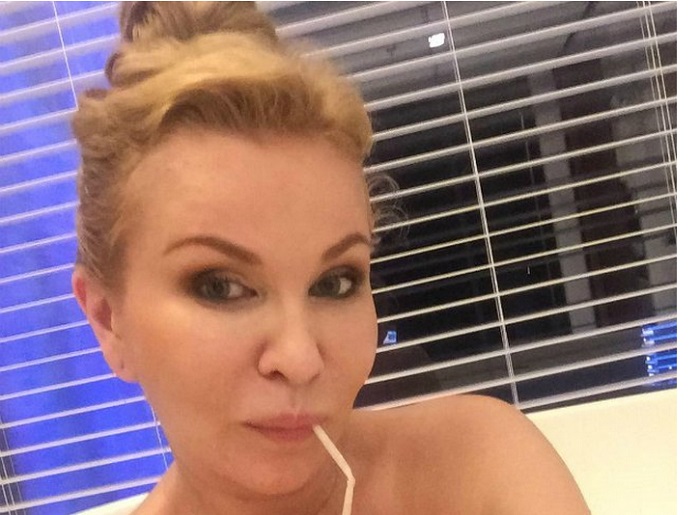 Интернеттегі порно тұтқындар