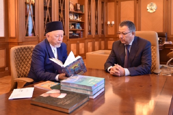 cf898580d2b74ab43d51576e56e2cae8_resize_w_520_h_