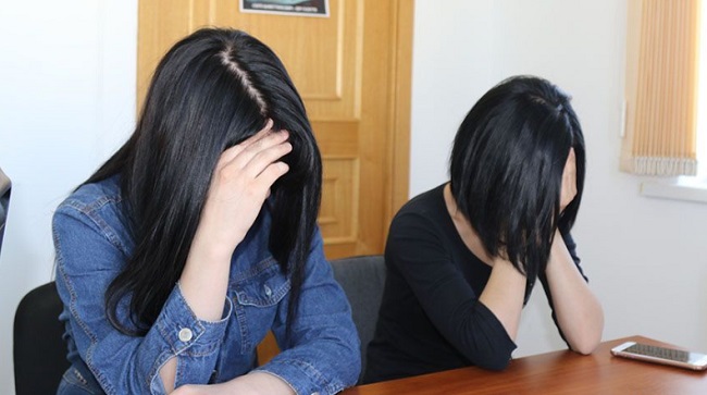 Калигуладан лесбияндық көрініс