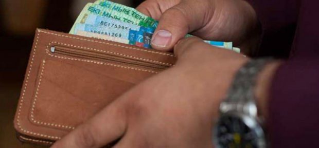 Қостанай облысында әйел балағат сөз айтқаны үшін 60 мың теңге айыппұл төлейді