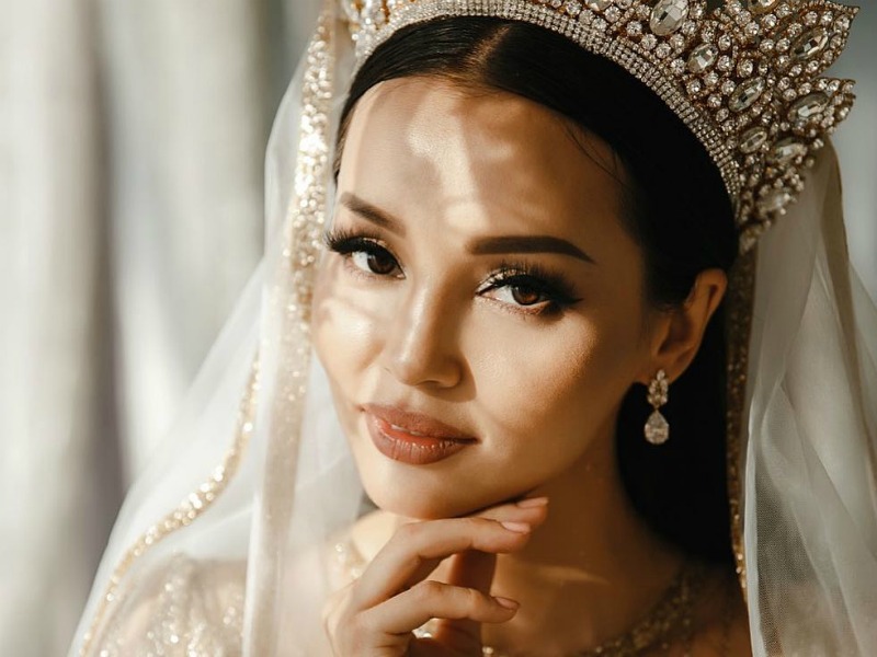 Үйлену тойындағы алдауды көру