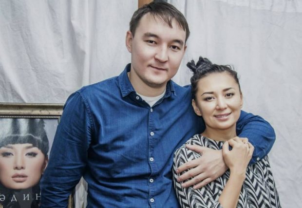 Көпшілік назарынан тыс: Отандық жұлдыздардың көлеңкесінде қалған әйелдері мен күйеулері 
