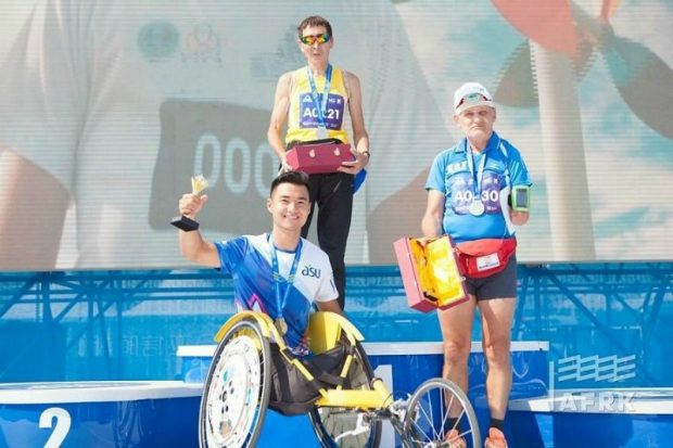 Бәрімізге үлгі: 13 жасында екі аяғынан айырылған спортшы қазақстандықтардың өмірін өзгертуге дайын