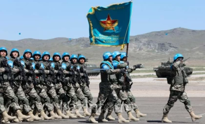 Қазақстан Таяу Шығыс пен Африкаға бітімгершілік күштерін жібереді: Депутаттар Тоқаевтың ұсынысын бірауыздан қолдады