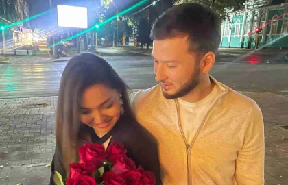 Арман Қоңыр мен Аша Матай үйленгендеріне 7 жыл толғанын атап өтті