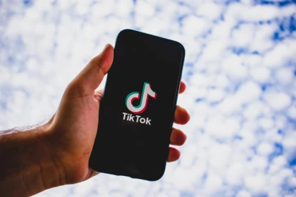 TikTok-пен балалар құқығына қатысты келіссөз бастадық – Ақпарат министрі