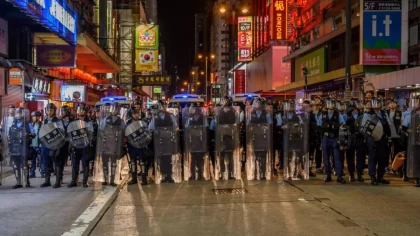 Қытайдың бірнеше қаласында карантин шараларына қарсы ереуіл басталды (видео)