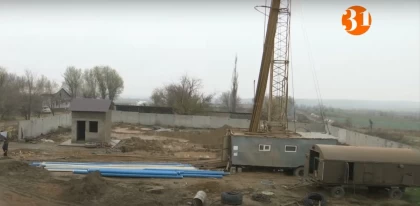"Бір тамшы су да жоқ": Түркістан облысының ауылында тұрғындар 7 жыл бойы ауыз сусыз отыр