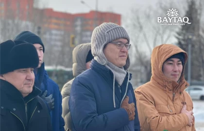 "Қара пияр": Азаматхан Әміртай өзінің "Байтақ" партиясынан шығарылғаны туралы ақпаратты теріске шығарды