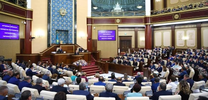 Тоқаев парламенттің бірінші сессиясын шақыру туралы жарлыққа қол қойды
