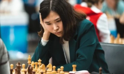 17 жастағы қазақстандық шахматшы әлемнің төрт дүркін чемпионын жеңді