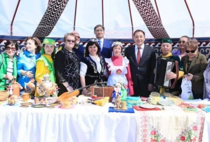 В Актобе широко отметили День Единства Народа Казахстана