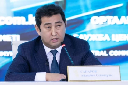 “Ешқандай қорқыныш жоқ": Ауыл шаруашылығы министрі өзін тек бұйрық орындайтын солдатқа теңеді