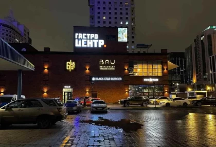 Экс-министрдің сотында алқабилерге кісі өлтіру болған түндегі бейнебақылау камераларындағы жазба көрсетілді