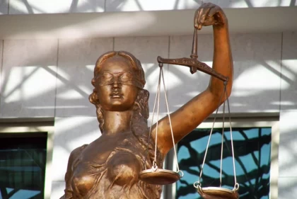 Тоқаев Жоғарғы сот кеңесінің хатшысын қызметінен босатты