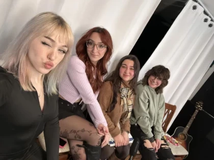 Бойжеткен ДНҚ сараптамасынан кейін өзінің екі жүз аға-әпкесі бар екенін білді