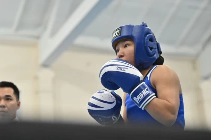 Қазақстандық боксшы қыз Азия чемпионатын жеңіспен бастады