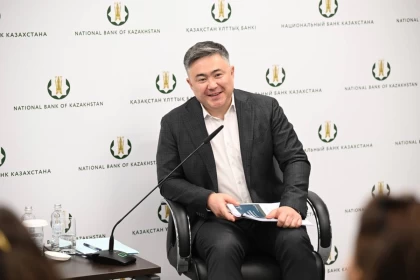 "Отбасылық бюджетті әйелім жүргізеді": Ұлттық банк төрағасы Сүлейменов әйелдер қаражатты жақсырақ басқаратынын айтты