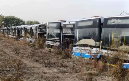 Алматының ескі автобустары 160 миллион теңгеге сатылып, қоқыс үйіндісіне жөнелтілмек