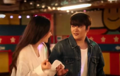 Ninety One тобының мүшесі Азамат Ашымақын сүйіктісін көрсетті