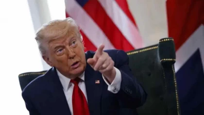 Трамп Үндістанға Ресейден энергия ресурстары мен әскери техника сатып алғаны үшін "айыппұл" салынатынын мәлімдеді