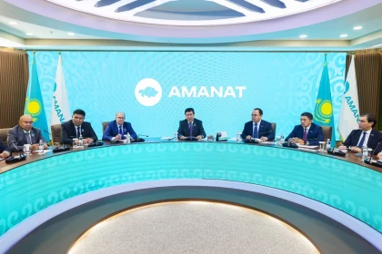 "AMANAT" партиясы президент Жолдауын жүзеге асыру бойынша кеңейтілген отырыс өткізді
