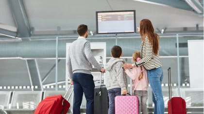 Рейстер неге кешігеді және жолаушы қандай құқыққа ие?