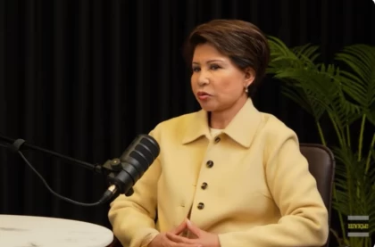 "Үш рет депутаттыққа ұсынды": Роза Рымбаева саясатқа қатысты ойын бөлісті