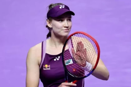 Елена Рыбакина 2025 жылғы WTA турнирінің жартылай финалына шығып, миллионер атанды