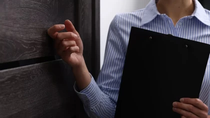 Қызылорда облысының әкімі өңірдегі қыздарды зорлау фактісін жасырып отыр деп айыпталды