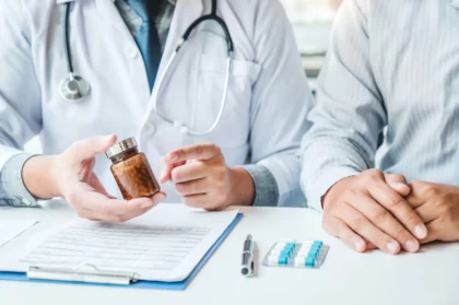 Дәрігер ата-аналарды балаларын өз бетінше емдемеуге, дене қызуын түсіретін дәрілерді мұқият қолдануға шақырды