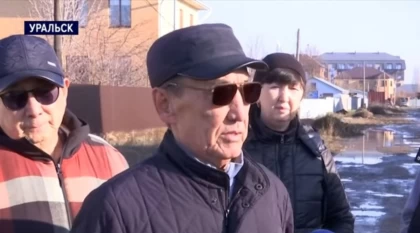 Оралдықтар жолды жөндетеміз деп жүріп, өздері тұрып жатқан көшенің жоқ екенін білген