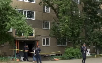 Павлодарда балаларын терезеден лақтырып жіберген әйел қылмыстық жауапкершіліктен босатылды