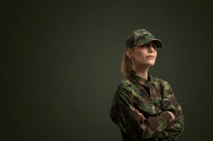 Швейцарияда әйелдерді де әскери борышын өтеуге міндеттеу ұсынылды