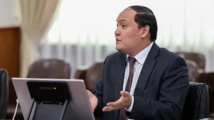 Әкім Жамбыл облысында 287 млн теңгенің "түнгі" тендерін депутаттың қалай ұтып алғанын айтып берді