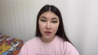 "Жеңіл жүрісті өмір салтынан ауру бала туады": Астаналық блогер ерекше балалар туралы даулы видеосы үшін ұсталды (видео)