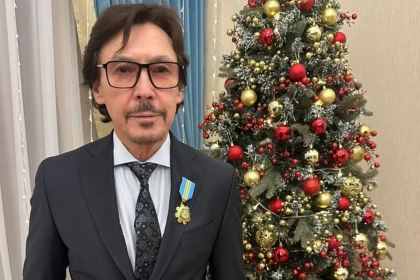 Белгілі актер Жан Байжанбаев мемлекеттік наградамен марапатталды