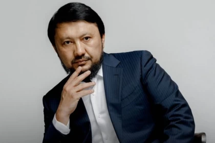 "Алладан шипа тілеп жатырмын": Мұхамеджан Тазабектің денсаулығы сыр берді