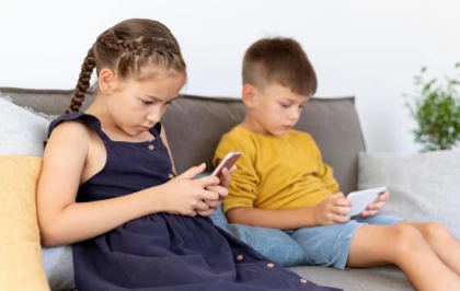 Қазақстанда балалардың желілерге тіркелу жасына шектеу жасау ұсынылды