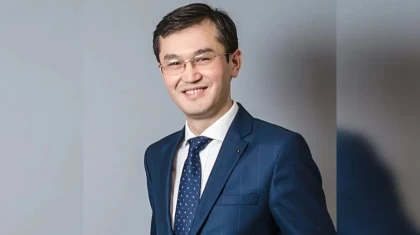 Азамат Кескінбаев Президент әкімшілігінде бөлім басшысы болды