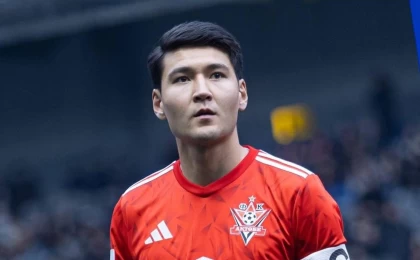 "Ақтөбе" клубының капитаны Әлібек Қасым командамен қош айтысты