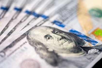 Ақша айырбастау орындарында доллар мен еуро бағамы қандай