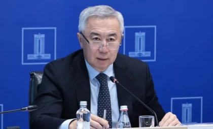 Министр Жұманғарин өзі мен әйелінің 2024 жылғы табысы туралы мәліметтерді жариялады