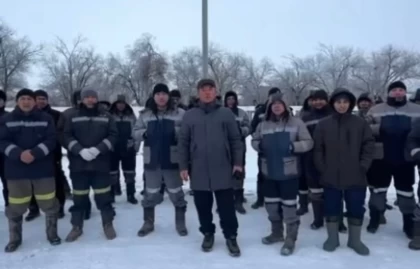 Жезқазғанда "Қазақмыс" жұмысшылары әріптестеріне тағылған айыптарға келіспей, наразылық білдірді (видео)