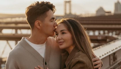 Lamborghini мен жүздеген миллион теңге: Блогерлер Ерболат Жанәбілов пен жұбайы үйқамаққа қамалды