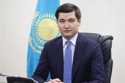 Қаржы вице-министріне сот шешімін орындамағаны үшін айыппұл салынды