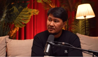 "Қанша әйел алдың, біреуін туғыза алмадың ғой": Жахан Отарғалиев өмірінде естіген ең ауыр пікір туралы айтты